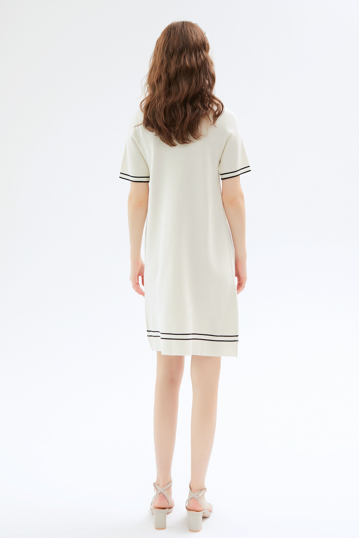 SKYE Shop Chic Modern Elegant Timeless Women Clothing French Parisian Minimalist Fashion Nicky Sweater Dress
