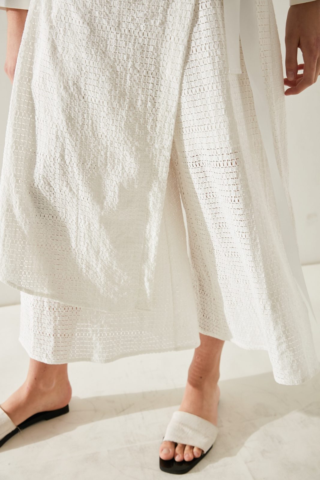 SKYE minimalist women fashion Aria cuolettes lace white 5