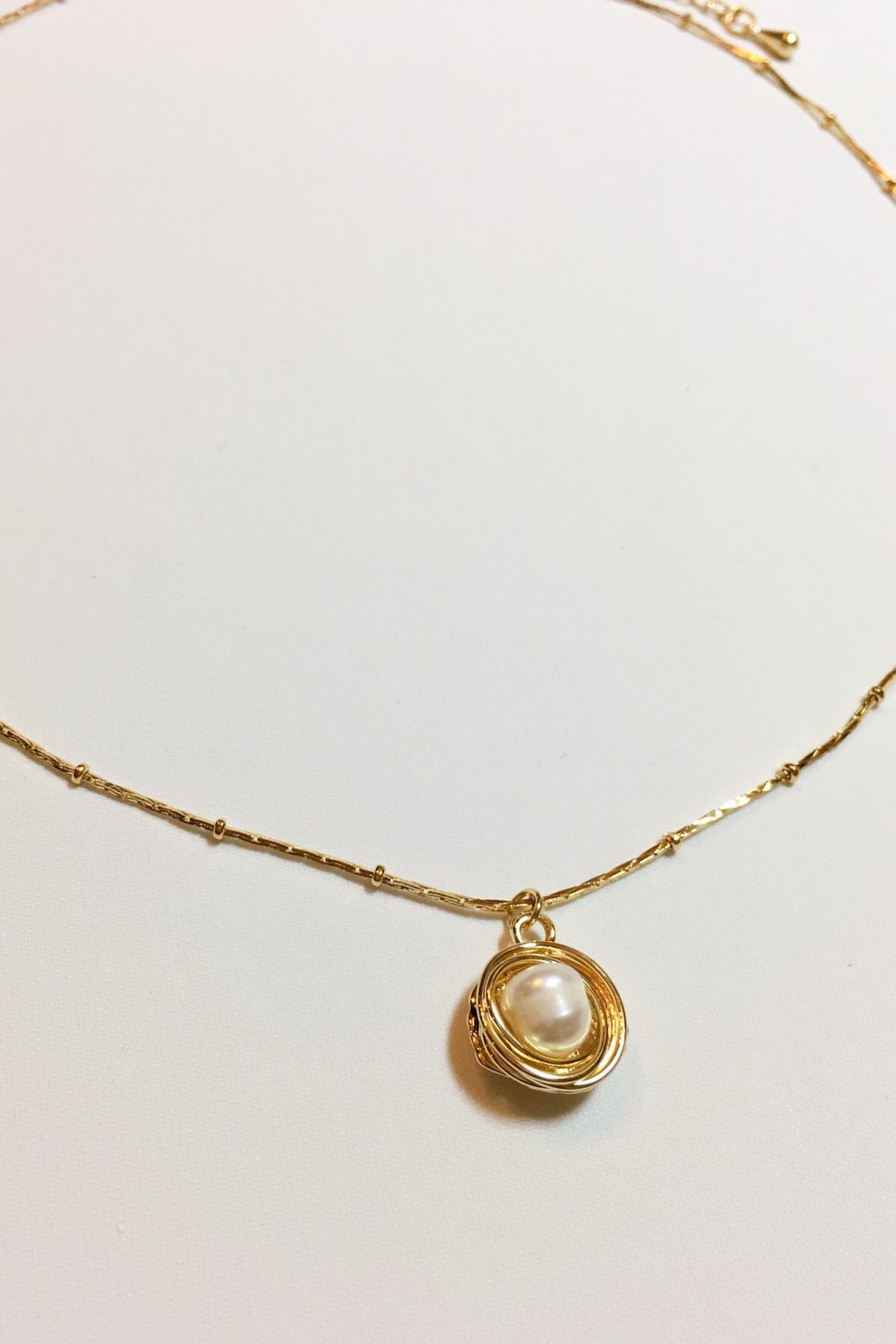 SKYE modern minimalist women fashion accessories Celina Freshwater Pearl Necklace 5