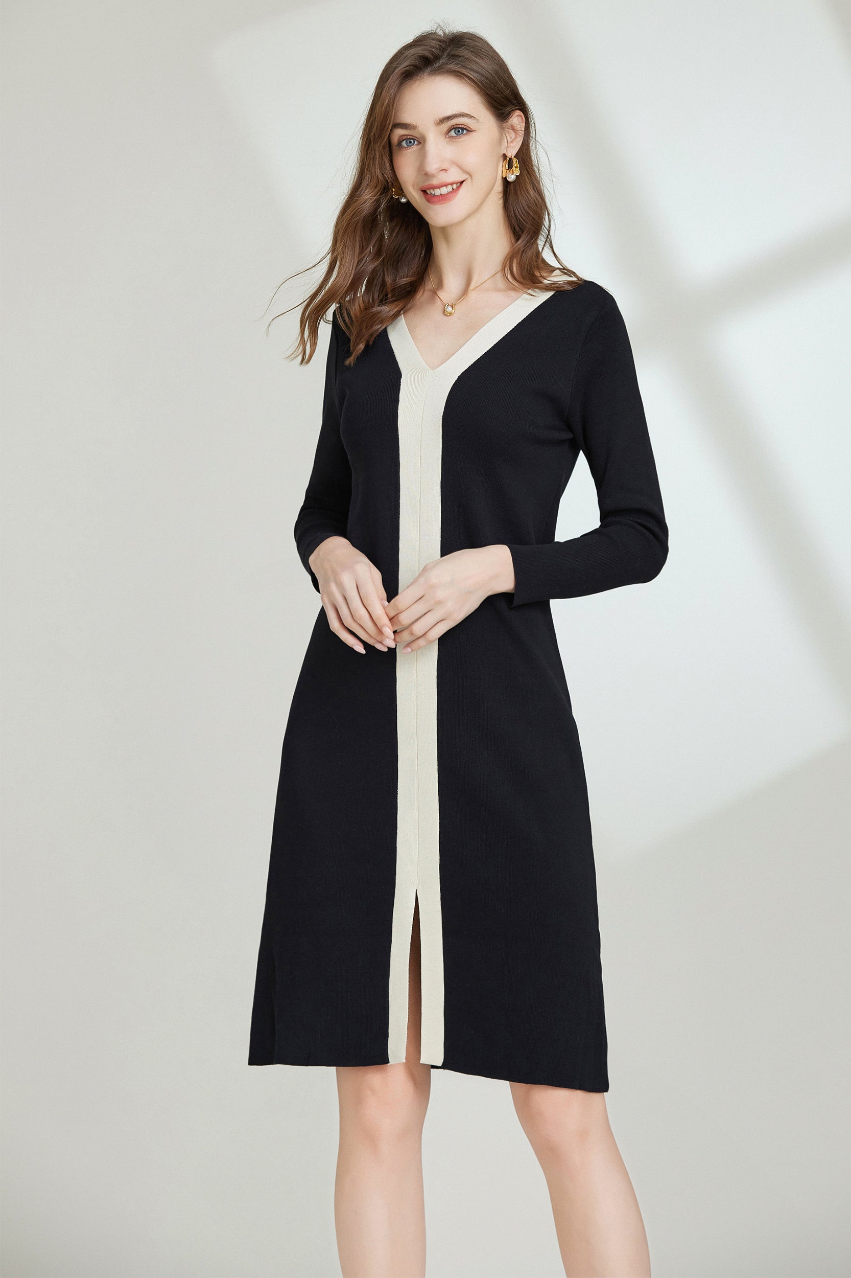 Kylie Contrast Trim V-neck Long Sleeve Dress