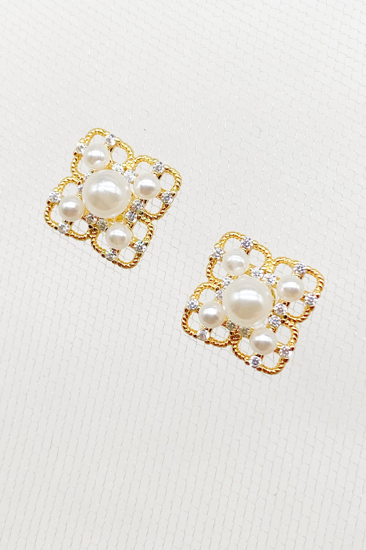 Claudine Gold Pearl Earrings 9