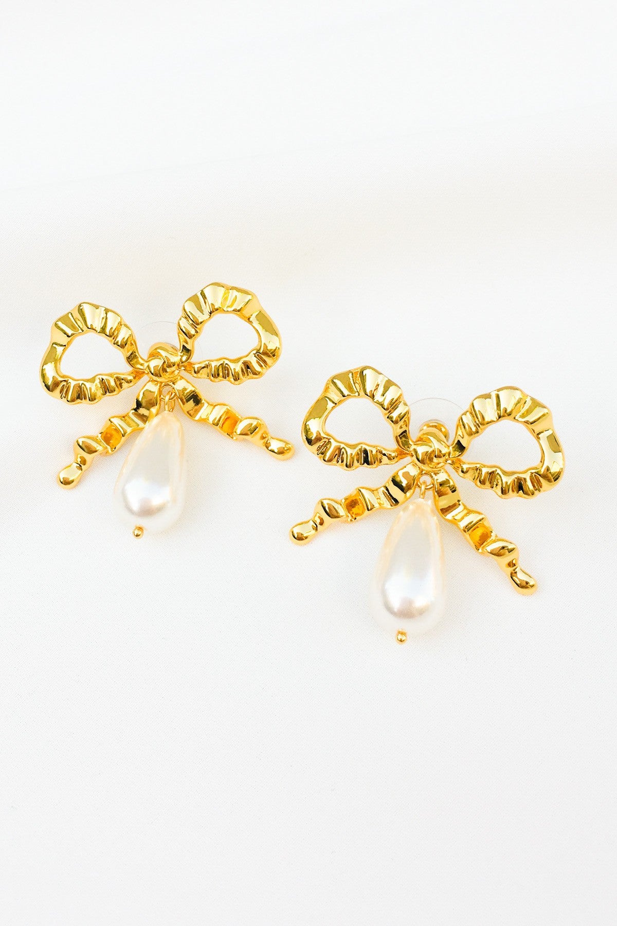 SKYE San Francisco SF California shop ethical sustainable modern chic designer women jewelry Anissa 18K Gold Bow Earrings 3