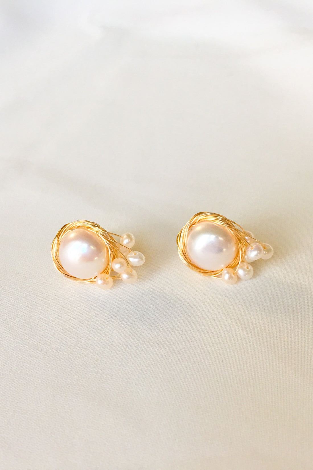 SKYE San Francisco SF California shop ethical sustainable modern chic designer women jewelry Austine 18K Gold Freshwater Pearl Earrings 4