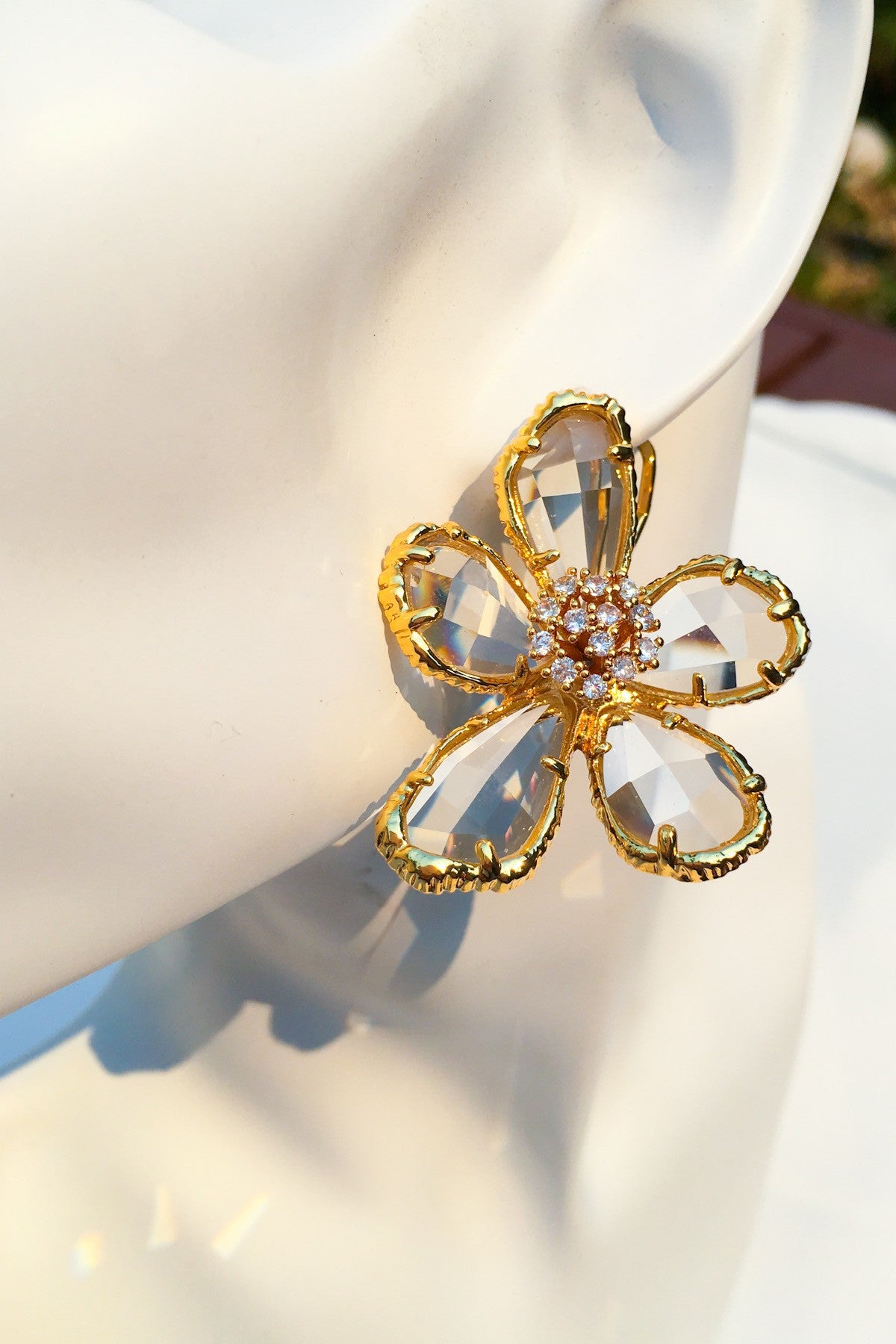 SKYE San Francisco SF California shop ethical sustainable modern chic designer women jewelry Celina 18K Gold Crystal Earrings 4