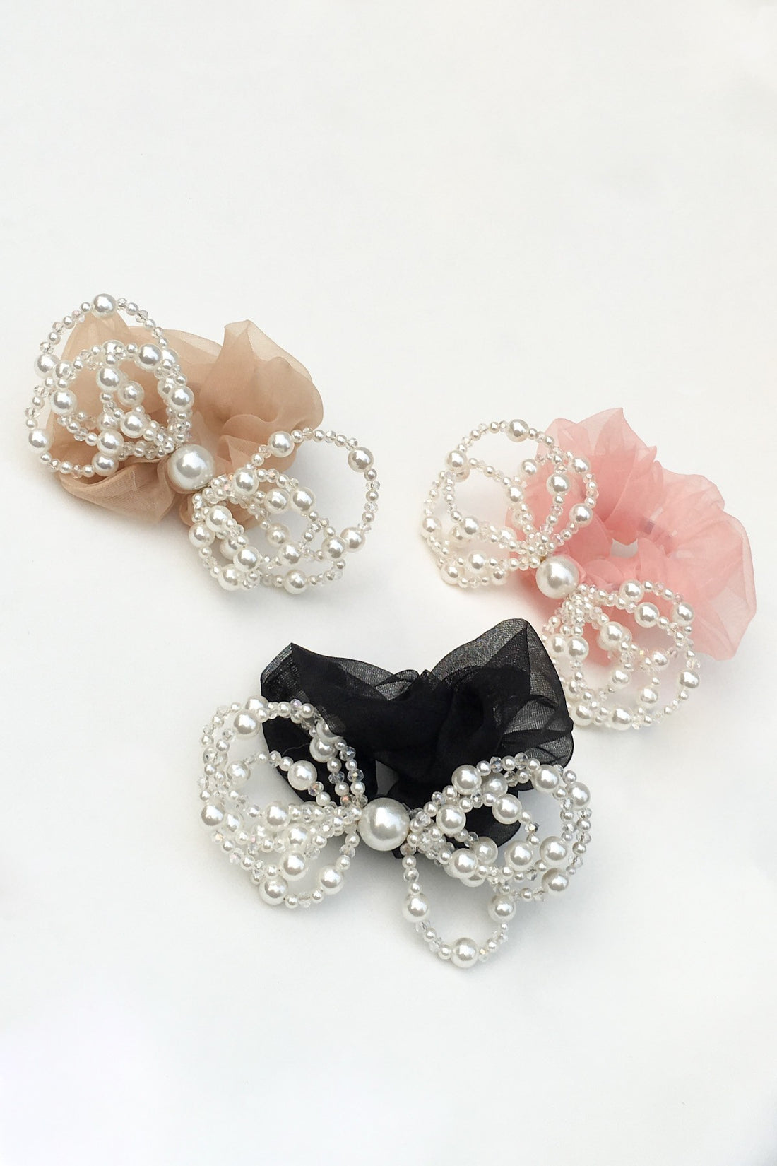 SKYE San Francisco SF California shop ethical sustainable modern chic designer women jewelry Chantal Pearl Bow Scruchie 3