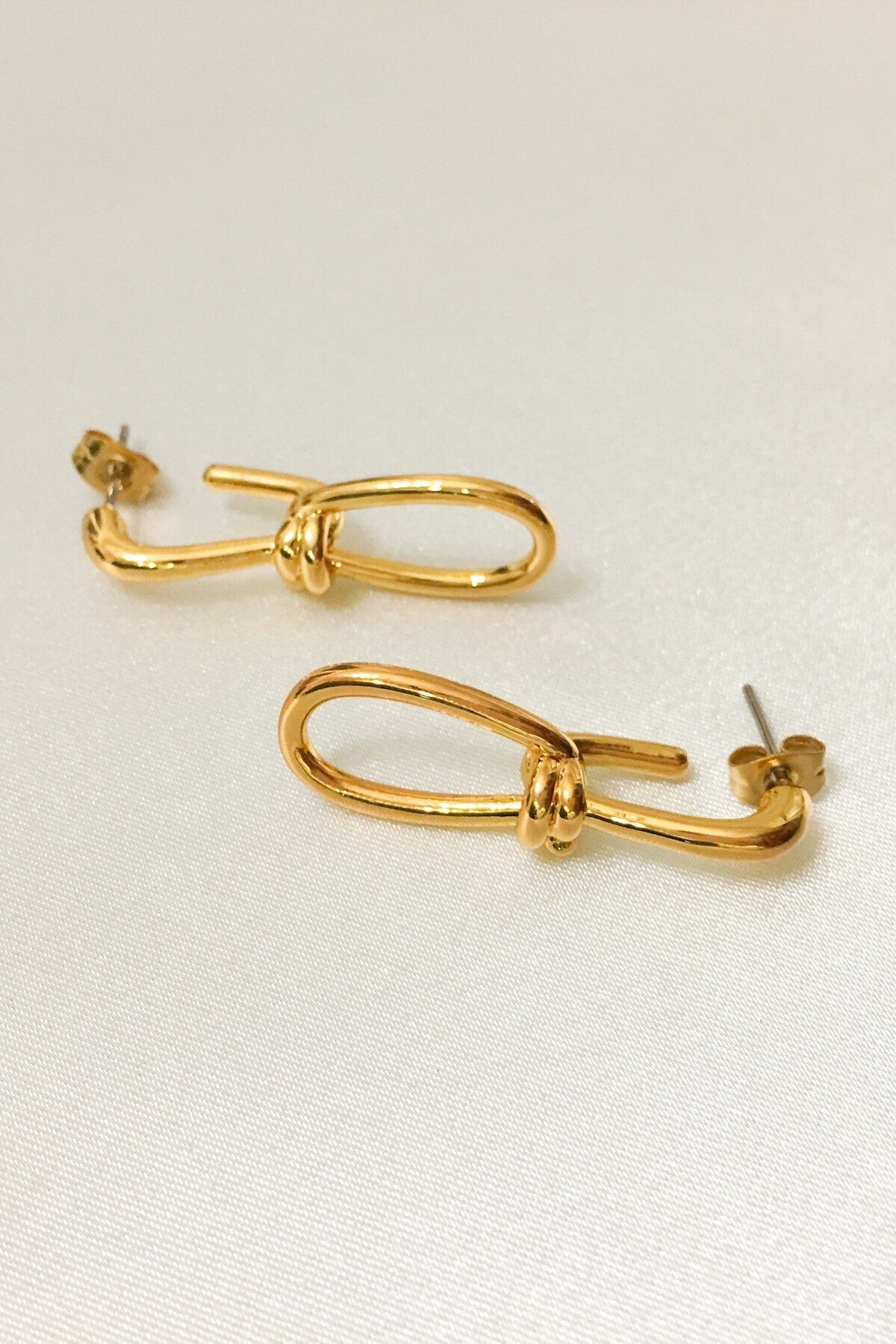 SKYE San Francisco SF California shop ethical sustainable modern minimalist quality women jewelry Artus 18K Gold Earrings