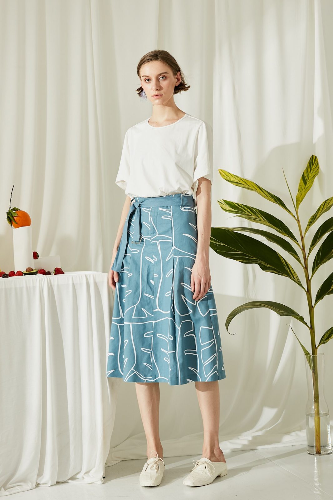 SKYE San Francisco SF ethical modern minimalist quality women clothing fashion Jolee Hand Drawn Print Midi Skirt blue 2