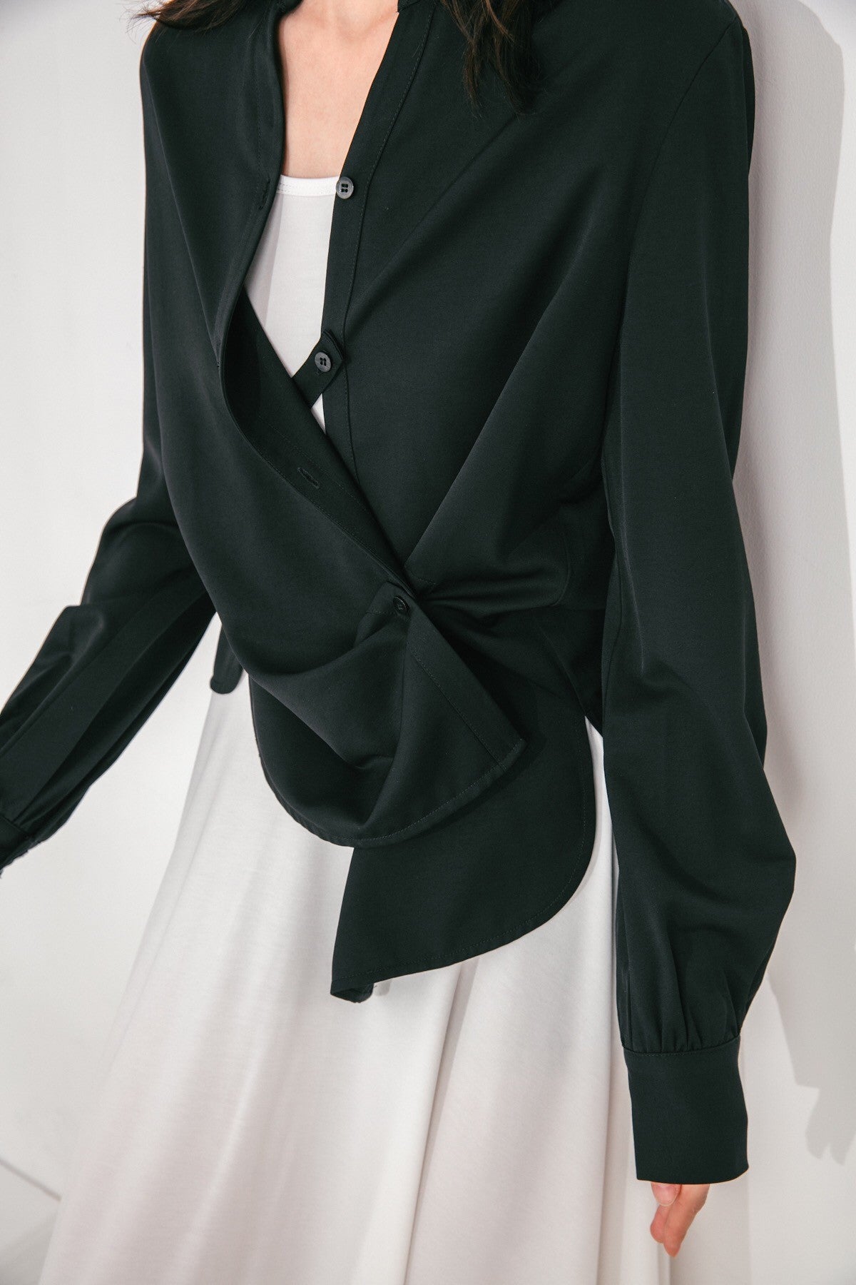 SKYE San Francisco SF shop ethical modern minimalist quality women clothing fashion Eléonore Blouse black