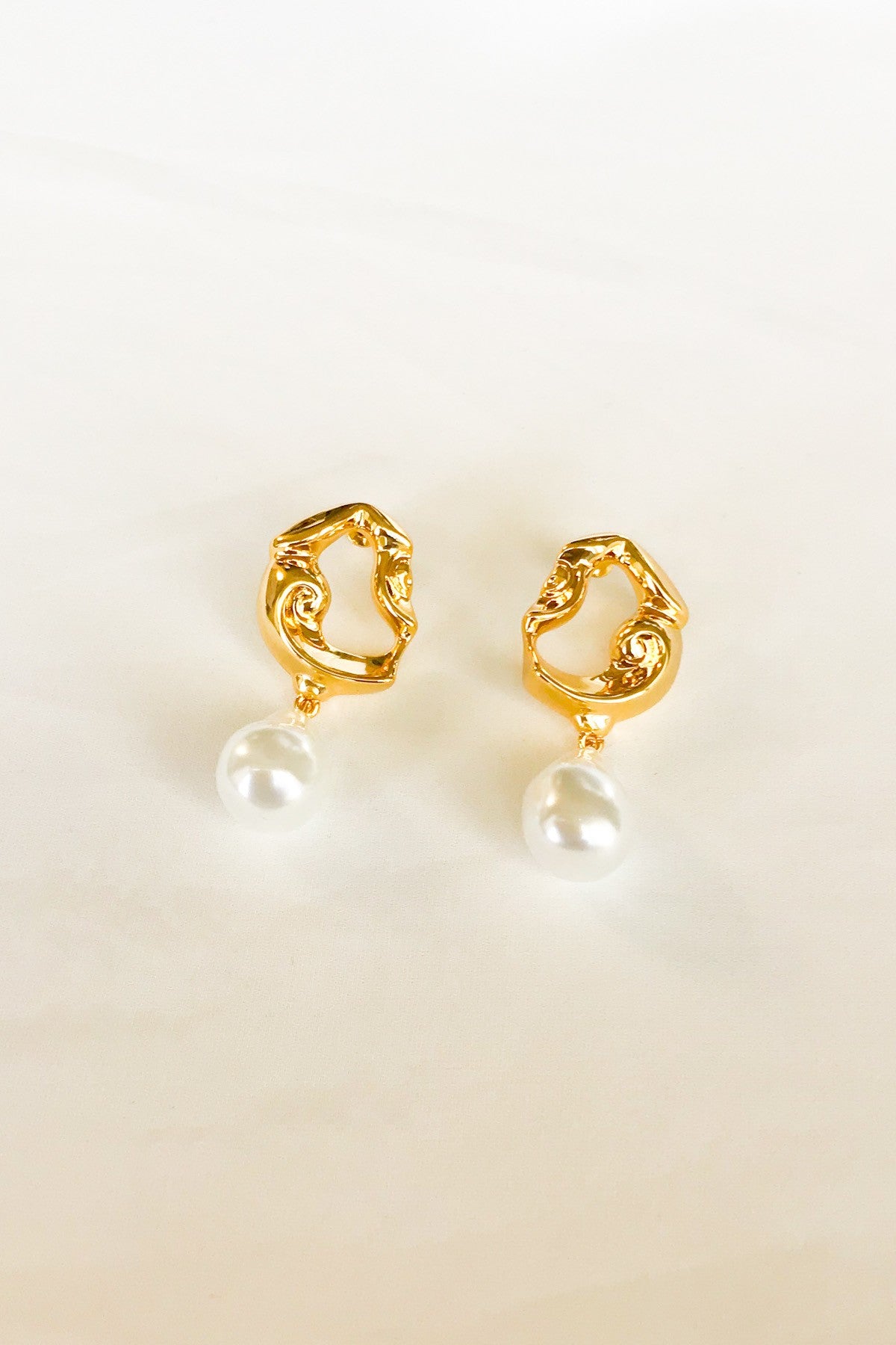 SKYE San Francisco SF shop ethical sustainable modern minimalist luxury women jewelry Spring 2020 Aceline 18K Gold Baroque Pearl Earrings 2
