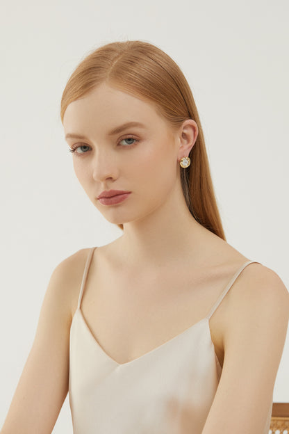 SKYE San Francisco Shop Chic Modern Elegant Classy Women Jewelry French Parisian Minimalist Cecile Freshwater Pearl Earrings 8