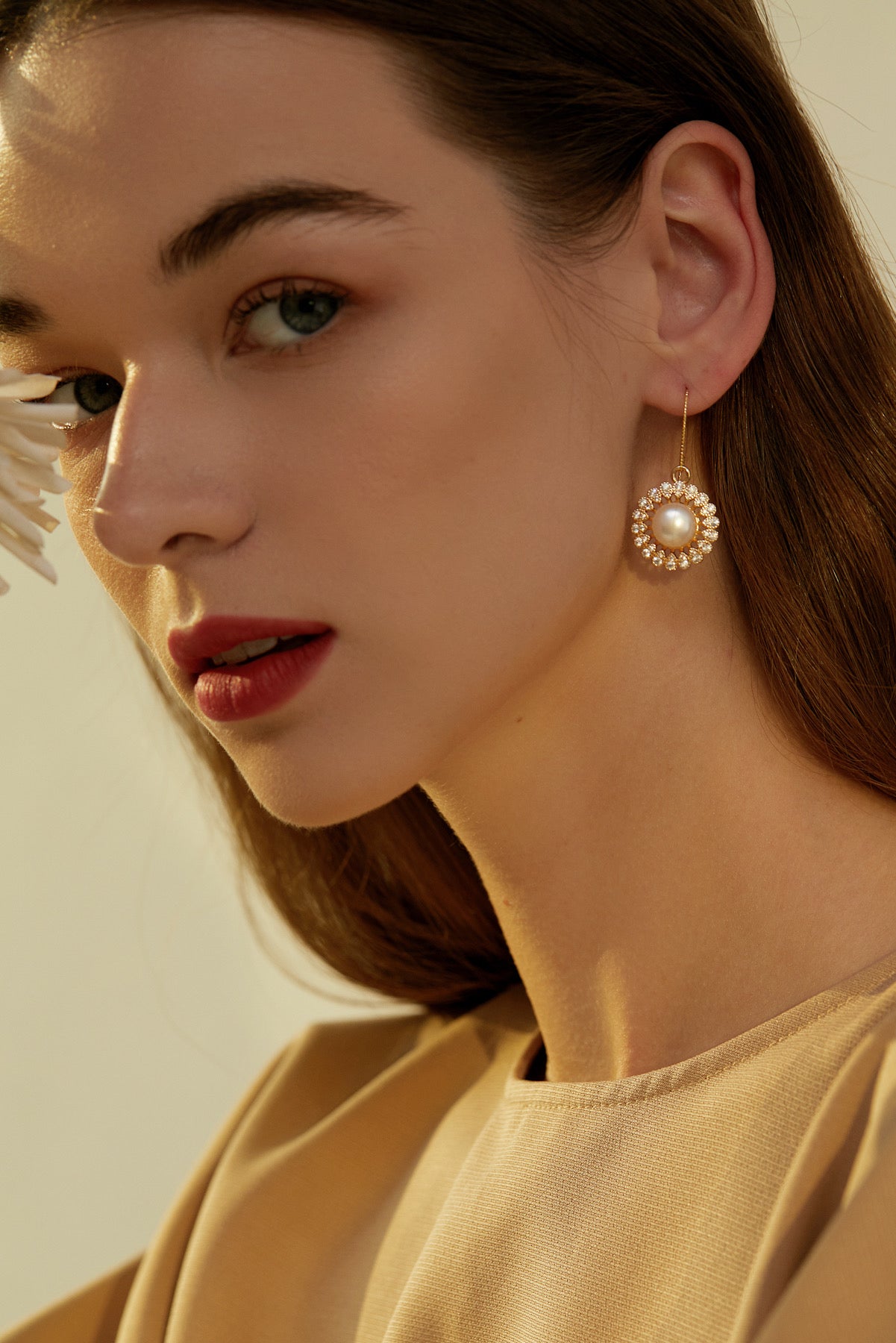 SKYE San Francisco Shop Chic Modern Elegant Classy Women Jewelry French Parisian Minimalist Chantilly Crystal Pearl Drop Earrings 3