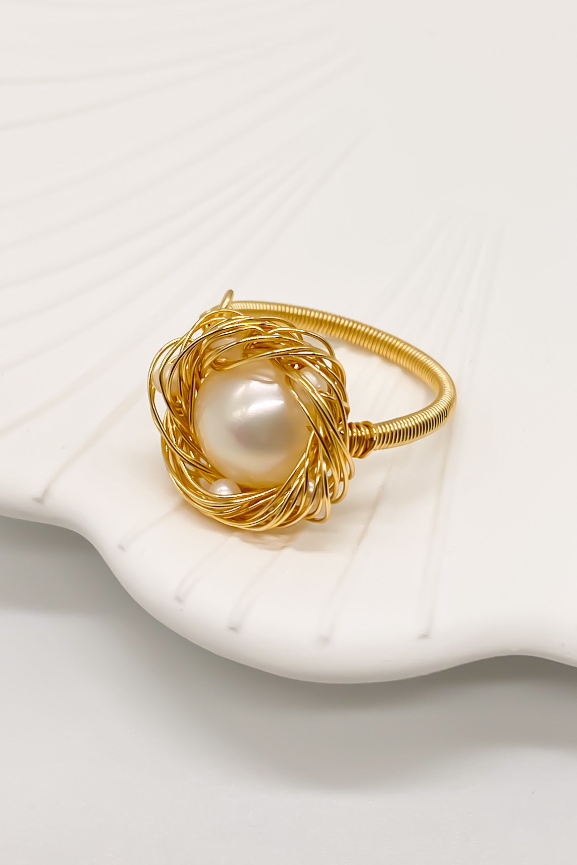 SKYE San Francisco Shop Chic Modern Elegant Classy Women Jewelry French Parisian Minimalist Irene Gold Freshwater Pearl Ring 5