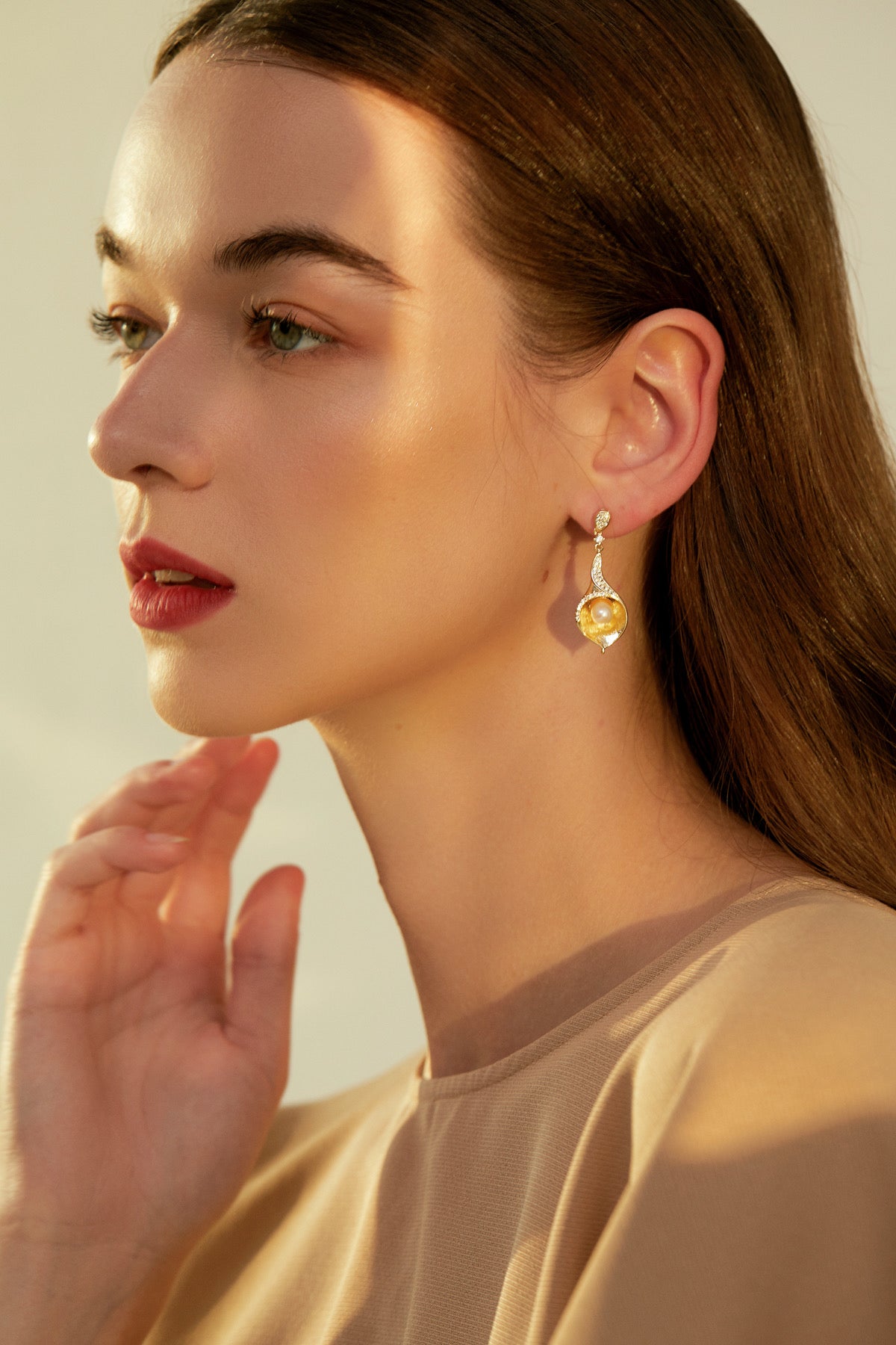 SKYE San Francisco Shop Chic Modern Elegant Classy Women Jewelry French Parisian Minimalist Pacome Calla Lily Pearl Drop Earrings 3