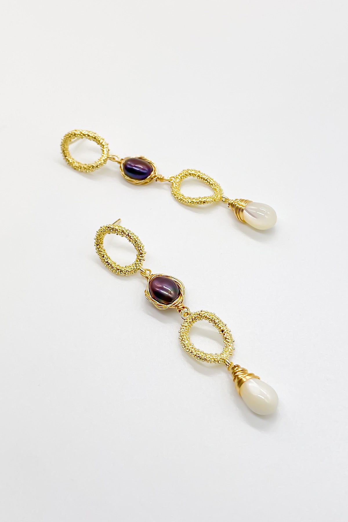 SKYE San Francisco Shop Chic Modern Elegant Classy Women Jewelry French Parisian Minimalist Priscille Gold Pearl Drop Earrings 2