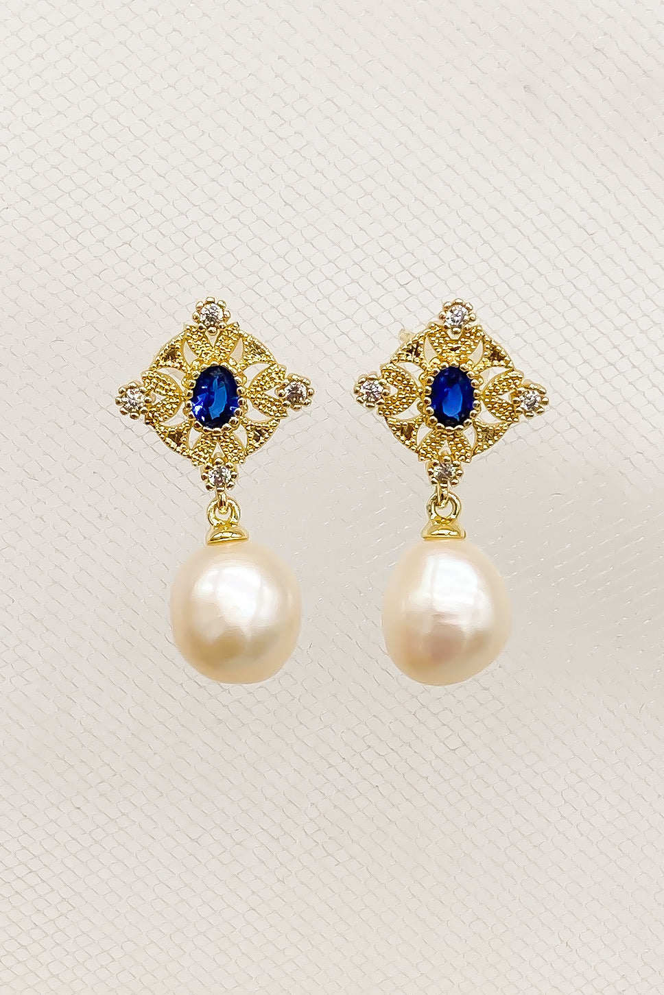 SKYE San Francisco Shop Chic Modern Elegant Classy Women Jewelry French Parisian Minimalist Regine Filigree Crystal Freshwater Pearl Earrings 4