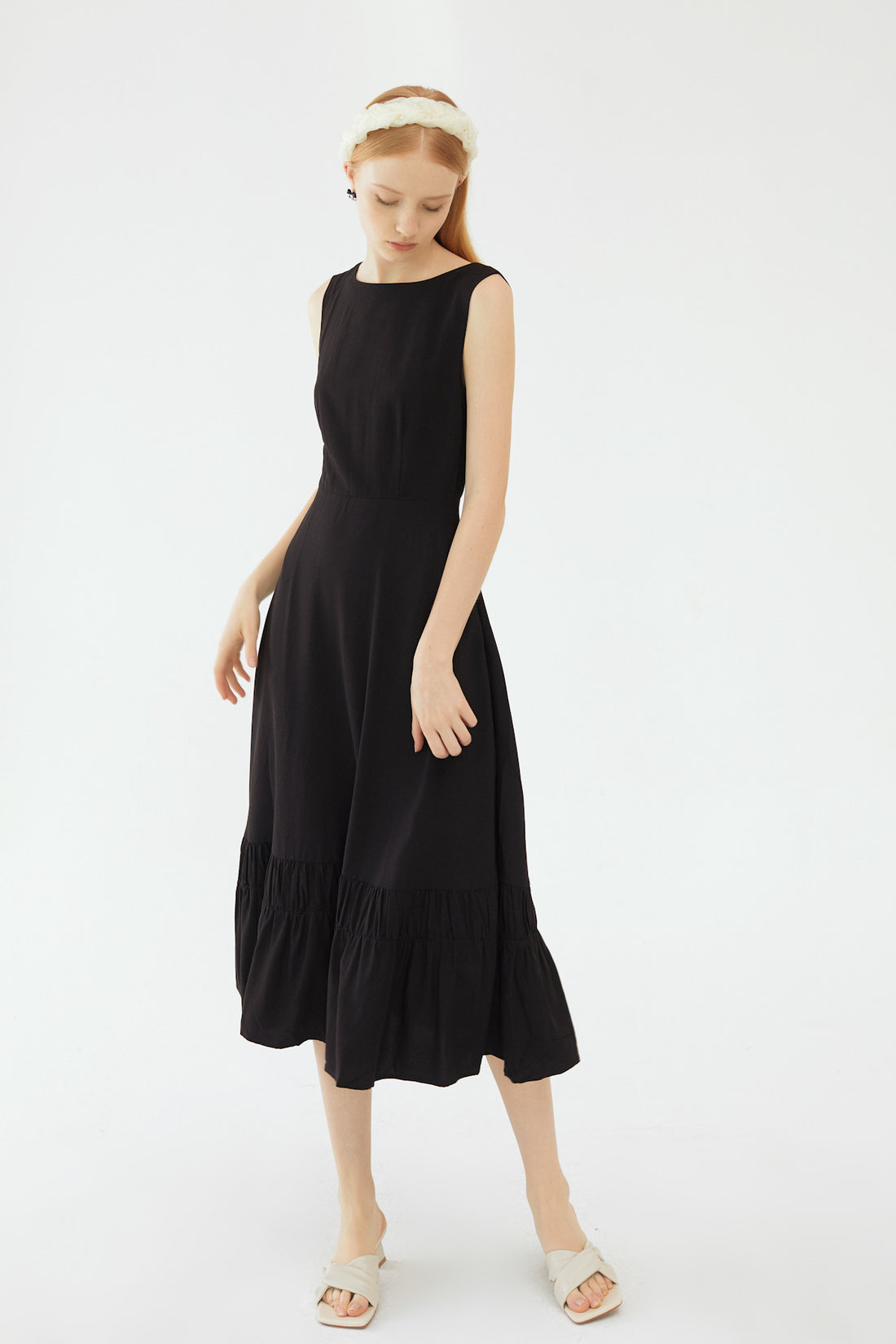 SKYE San Francisco Shop SF Chic Modern Elegant Classy Women Clothing French Parisian Minimalist Fashion Style Naomi Cutout Back Dress Black 2