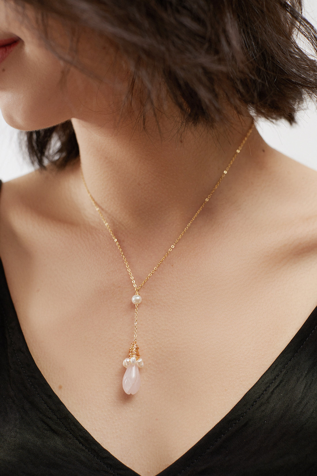 SKYE San Francisco Shop SF Chic Modern Elegant Classy Women Jewelry French Parisian Minimalist Alexine 18K Gold Rose Quartz Necklace 8