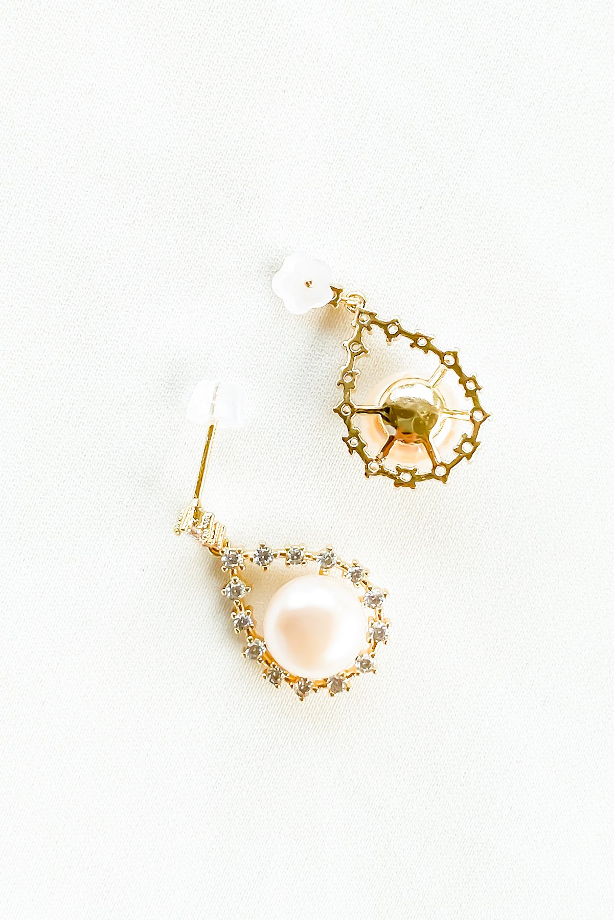 SKYE San Francisco Shop SF Chic Modern Elegant Classy Women Jewelry French Parisian Minimalist Amie 18K Gold Freshwater Pearl Crystal Earrings