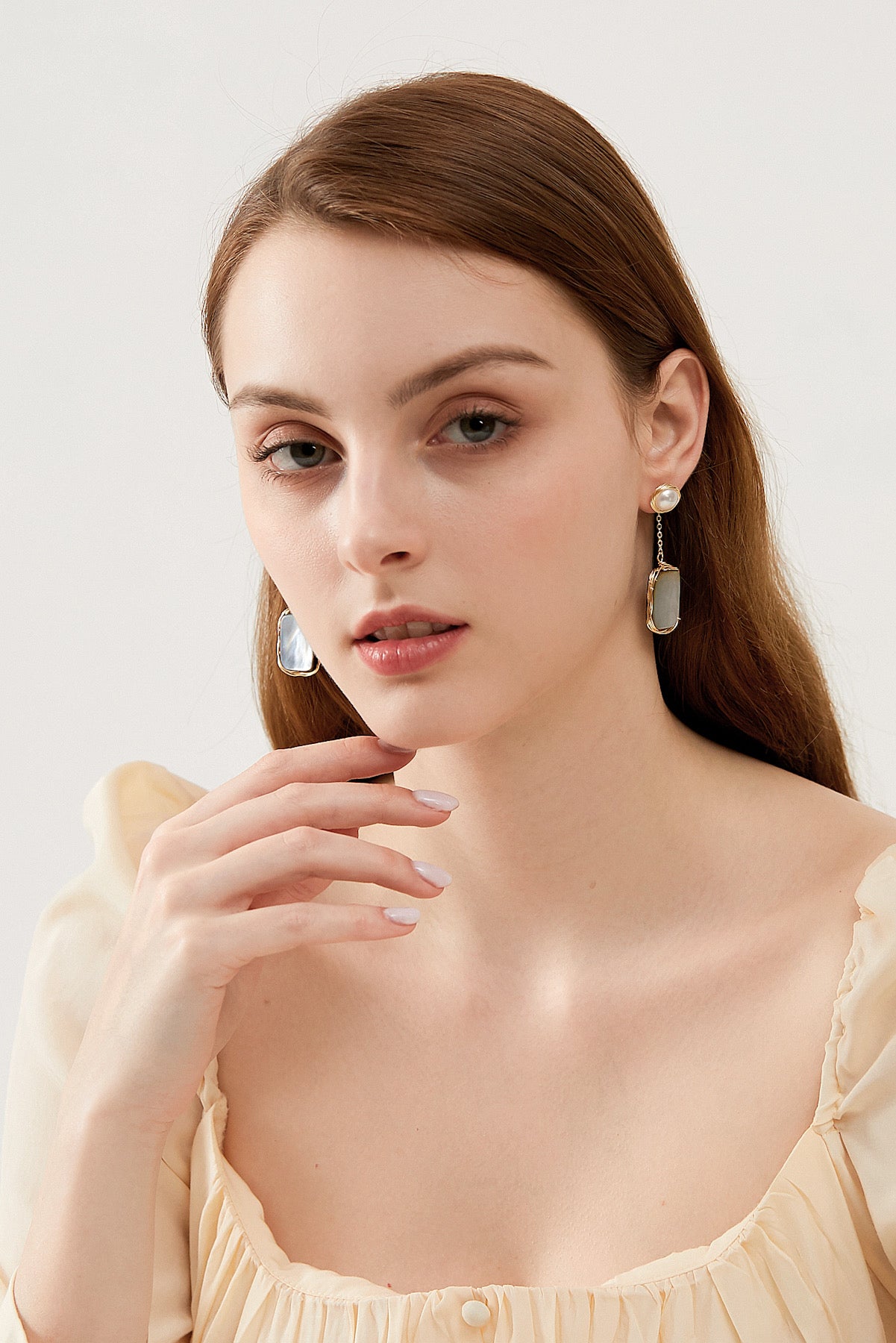 SKYE San Francisco Shop SF Chic Modern Elegant Classy Women Jewelry French Parisian Minimalist Sacha 18K Gold Pearl Drop Earrings 2