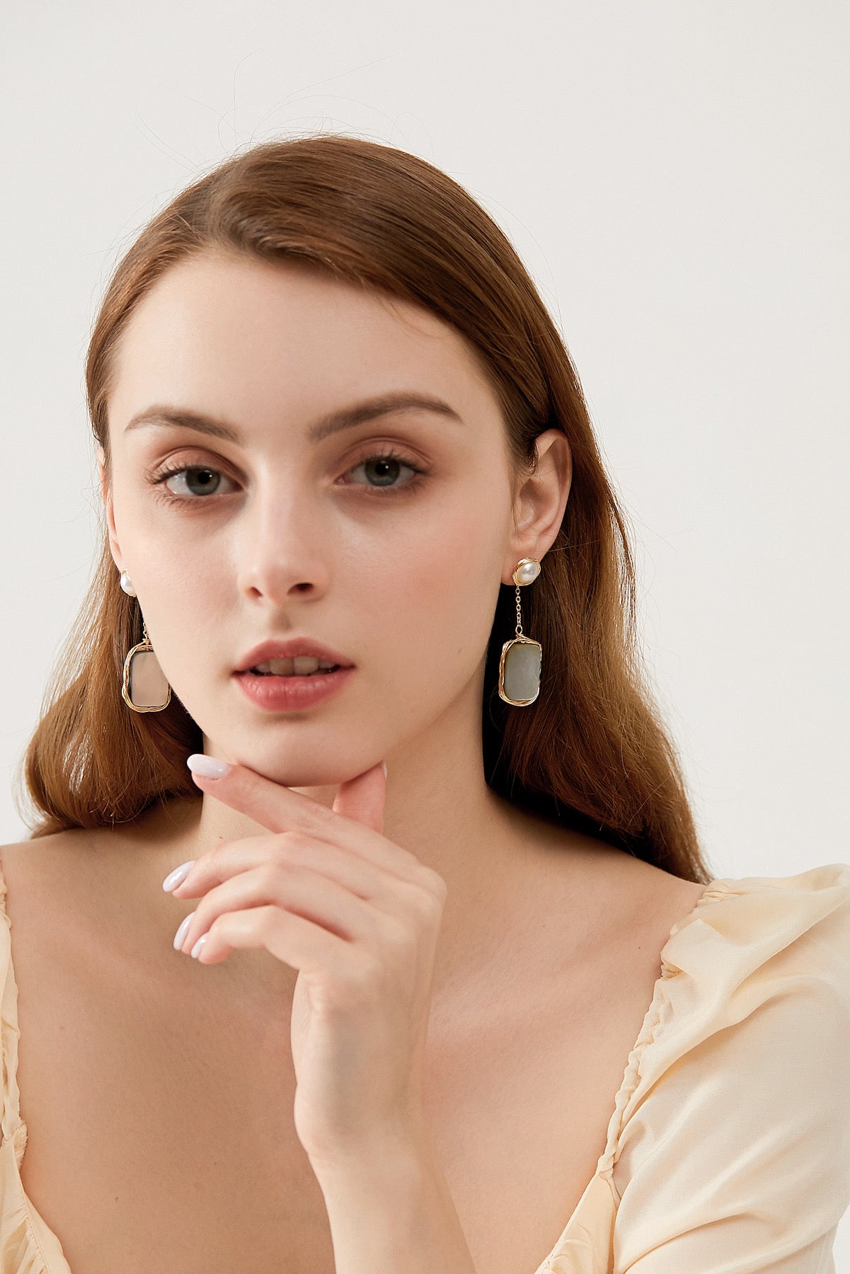 SKYE San Francisco Shop SF Chic Modern Elegant Classy Women Jewelry French Parisian Minimalist Sacha 18K Gold Pearl Drop Earrings 6