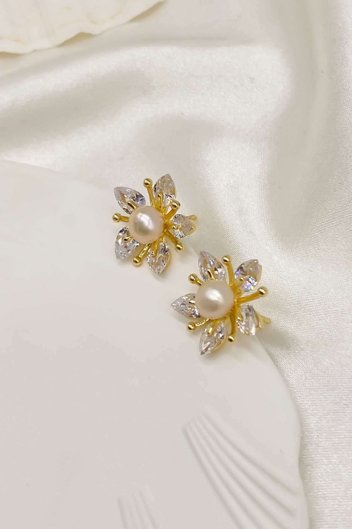 Modern Gold Hammered Earrings with Uncut Diamond Studs