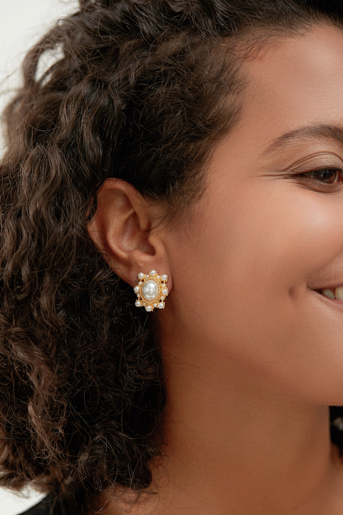 SKYE Shop Chic Modern Elegant Classy Women Jewelry French Parisian Minimalist Haley Pearl Earrings 7