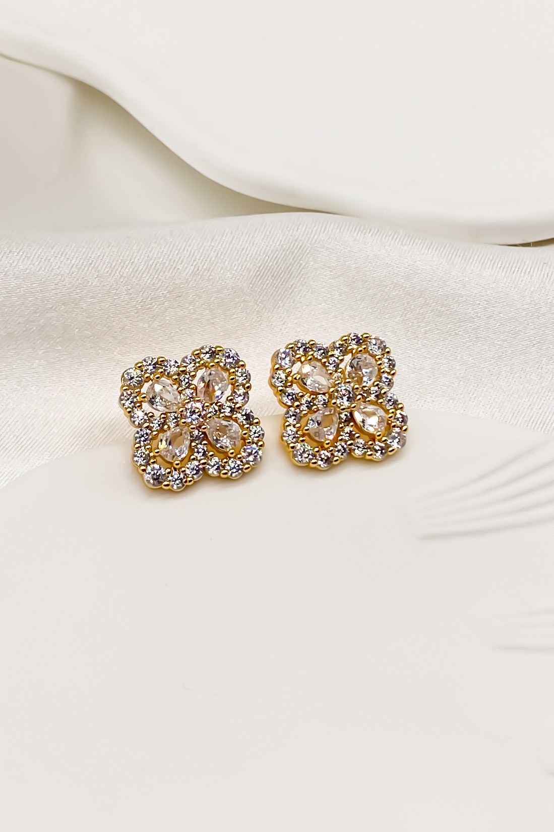 SKYE Shop Chic Modern Elegant Classy Women Jewelry French Parisian Minimalist Tilly Crystal Clover Earrings 5