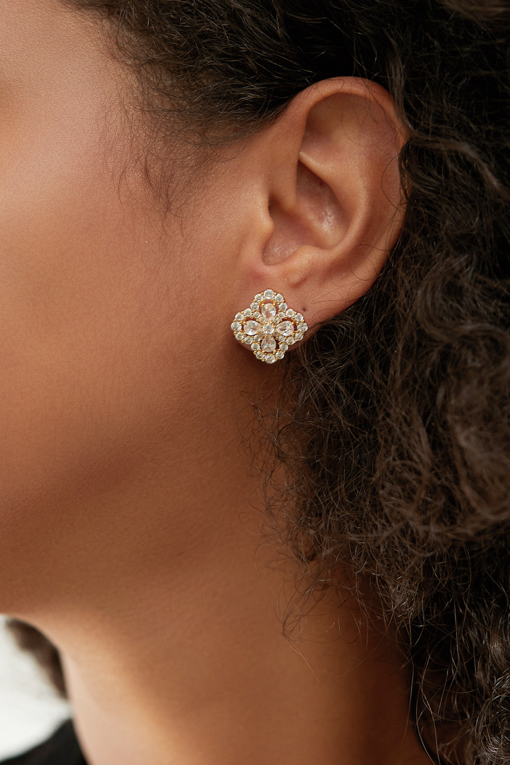 SKYE Shop Chic Modern Elegant Classy Women Jewelry French Parisian Minimalist Tilly Crystal Clover Earrings 7