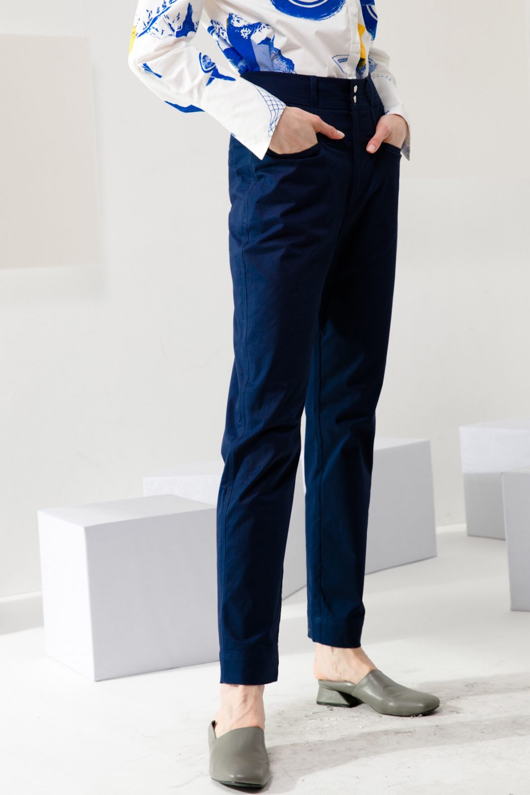 SKYE modern minimalist women clothing fashion Elise Pants blue 3