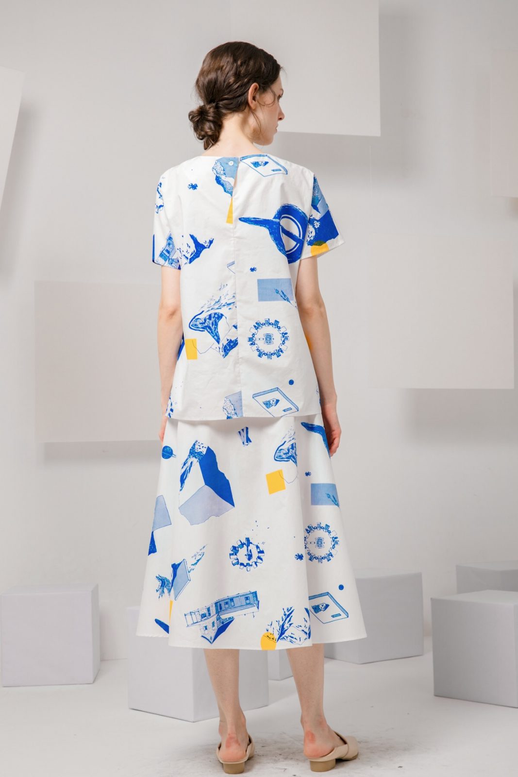 SKYE modern minimalist women clothing fashion Erin Midi Skirt interstellar 2