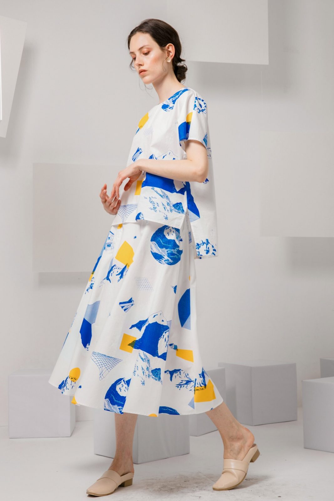 SKYE modern minimalist women clothing fashion Erin Midi Skirt interstellar 3