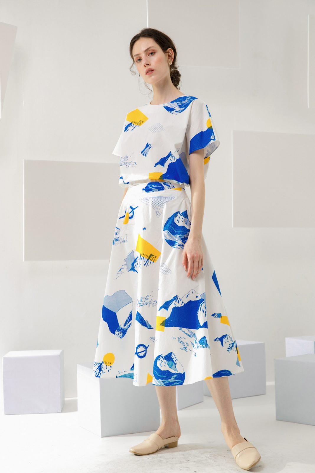 SKYE modern minimalist women clothing fashion Erin Midi Skirt interstellar