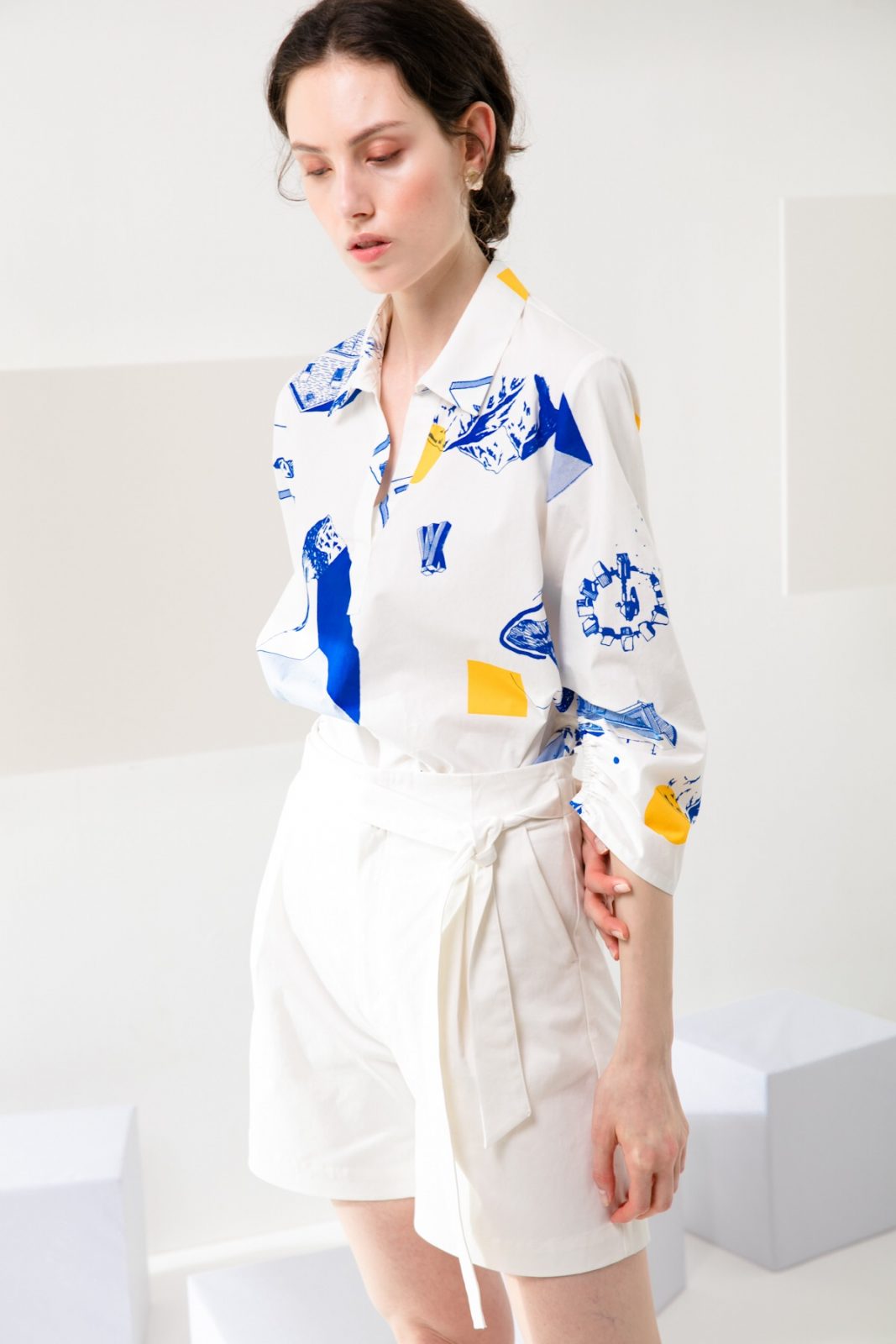 SKYE modern minimalist women clothing fashion Evie Shorts white 2