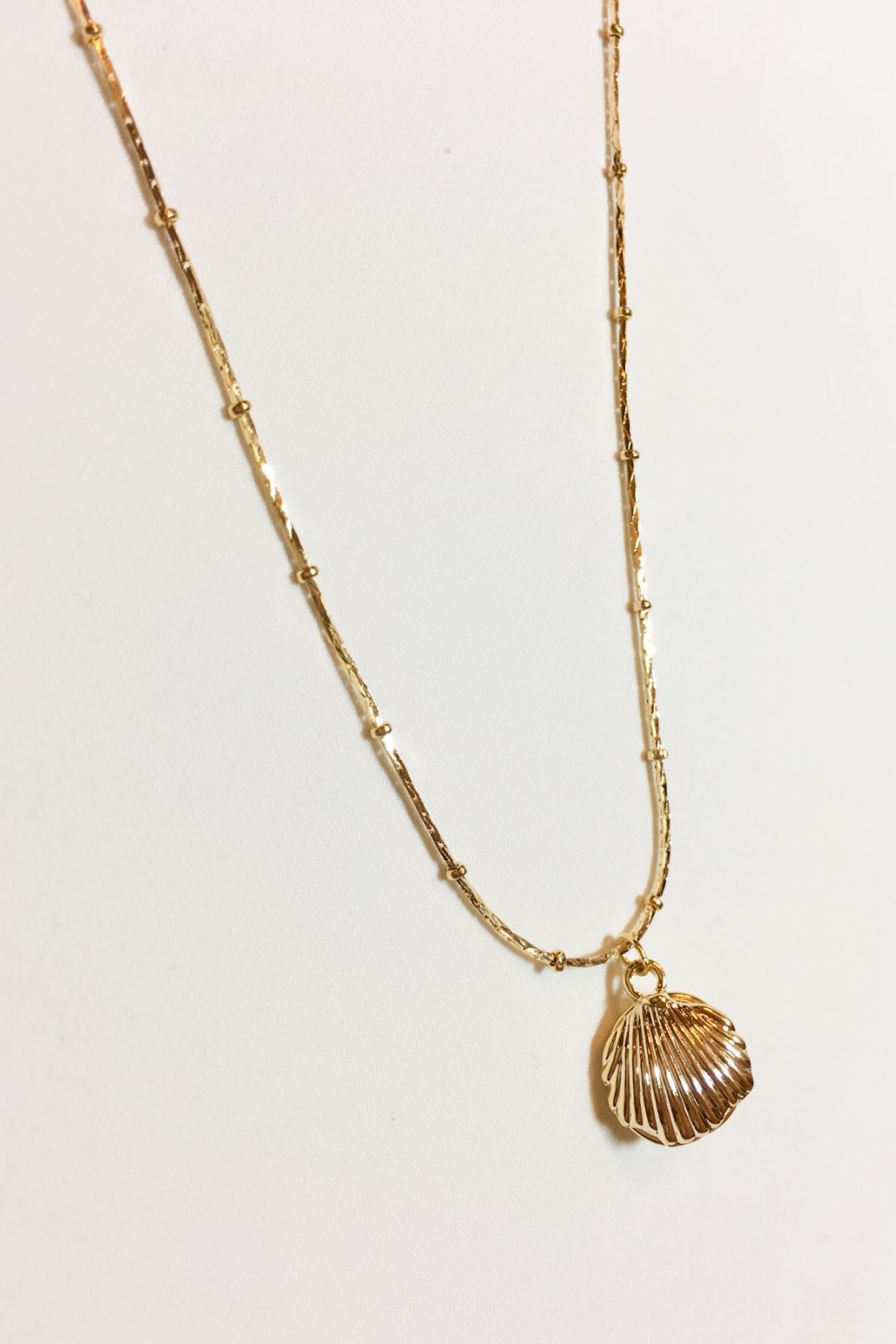 SKYE modern minimalist women fashion accessories Celina Freshwater Pearl Necklace 3