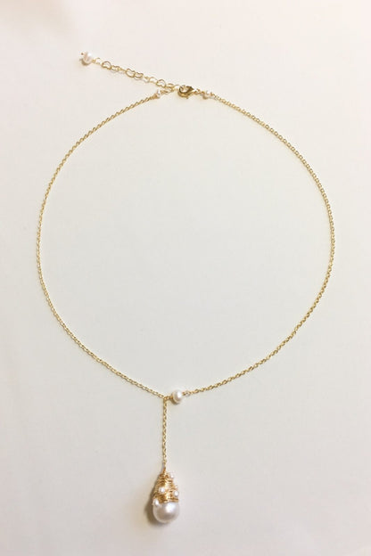 SKYE modern minimalist women fashion accessories Issey 18K Gold Filled Freshwater Pearl Necklace 4